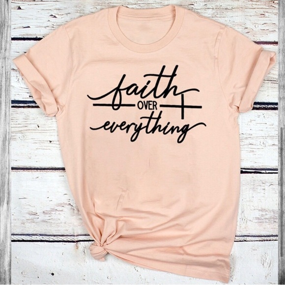 LAST ONE: Faith graphic T-shirt - Picture 3 of 3